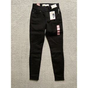 Signature by Levi Strauss&Co Gold Label Totally Shaping Pull-On Skinny J…